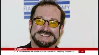 BBC News break the news Steve Wright’s death at the age of 69