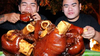 OUTDOOR COOKING | PATA NG BAKA MUKBANG | INABUTAN NG GABI MGA KABRADER (HD)