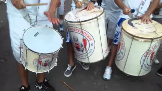 Bateria nota 10 Torcida Fúria Independente