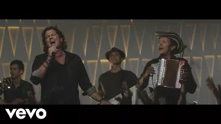 Carlos Vives - Las Cosas de la Vida (Official Video)