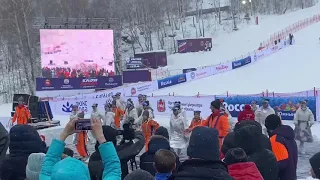 Началась церемония открытия Кубка мира по сноуборду