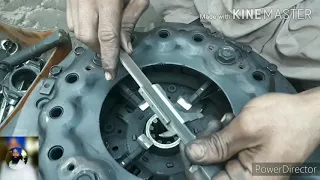 All combine repair clutch  repai how to combine clutch plate कैसे करें कंबाइन रीपेअर 15 August 2020