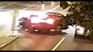 Не уступил автомобилю Omoda C5: момент аварии в Калининграде