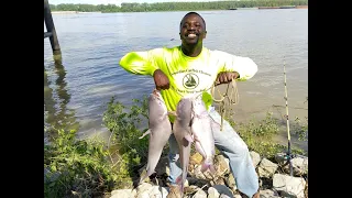 Free Bait, Free Groceries!! Ohio River Catfishing!!