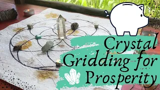 What is a Crystal Grid? And How to Make One || Crystal Grid Basics