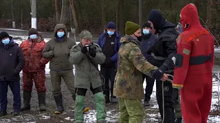 На Печенізькому водосховищі рятувальники і курсанти НУЦЗУ провели навчання