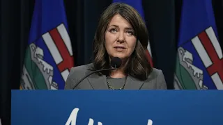 Alberta Premier Danielle Smith threatens federal regulation with the Sovereignty Act