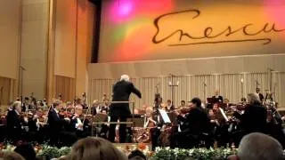 Barenboim-Liszt-CorFilarmonica Enescu-BUC (1).MOV