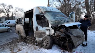 Трагедия в Волгограде: три пассажира маршрутки погибли и 7 ранены в жутком ДТП с КАМАЗом