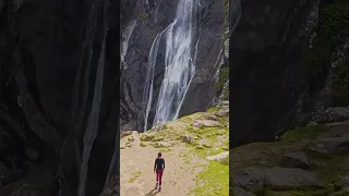 One of the tallest waterfalls in Wales ! 🏴󠁧󠁢󠁷󠁬󠁳󠁿 #shorts #waterfalls #hiking #outdoors