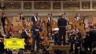 Daniel Hope –  Elgar: Violin Concerto Op.61: I. Allegro (Homage to Yehudi Menuhin)