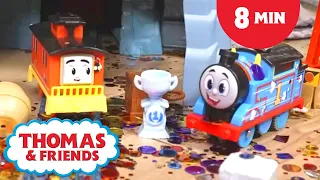 Smiles and Summer Fun | Thomas & Friends | +8 Minutes Kids Cartoon!