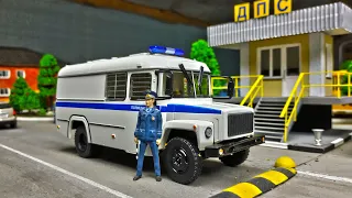 Полицейская моделька автобус КАВЗ АВТОЗАК масштаб 1/43. Про машинки.