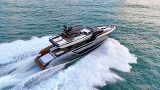 Luxury Flybridge Yachts - Riva 82' Diva, divine yachting - Ferretti Group