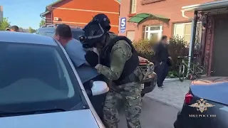 МВД РФ: волгоградские полицейские задержали сообщника мошенников с Украины