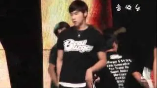 (fancam)Yunho rehearsal - Why (Keep your head down)