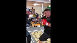 DREADED KO SHOTS - Andy Ruiz Terrifyingly Fast in Gym Training for Next Fight