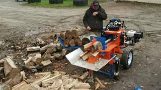 FAST LOG SPLITTER Eastonmade 12-22 with a 4 way