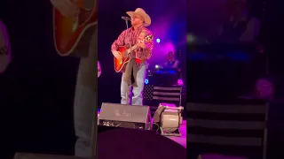 A song in honor of my grandpa by Cody Johnson