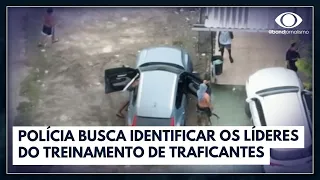 Polícia investiga treinamento de traficantes na Maré, no Rio | Jornal da Noite