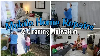 Backdoor Replacement in an old Mobile Home / Vlogmas Day 1 / Mobile Home Living