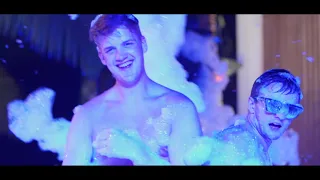 Foam Party - Arinara