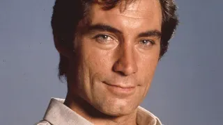 Timothy Dalton - James Bond 007 - The Property Of A Lady 1991 - Concept Gunbarrel