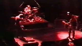 Nirvana - Dive(Live Tivoli,Utrecht,The Netherlands 1989)