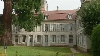 Visite de la propriété de Stéphane Bern dans le Perche