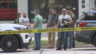 Law enforcement officer shoots man to death in DeLand