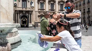 Sweltering heat wave nears record temperatures in Europe