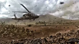 Black Hawks Drop Off Troops In Hawaii (Noble Jaguar 2021)
