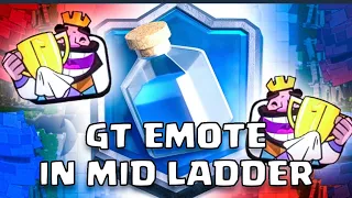 flexing Global tournament emote in mid ladder 😂🔥 - Clash Royale