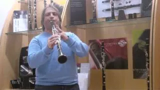 Nuno Silva plays "Black dog" from Scott McAllister with his Privilege clarinet