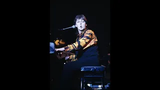 Paul McCartney - Let It Be (Live in Liverpool 1990)