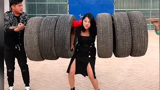 Amazingly Strong Chinese Woman