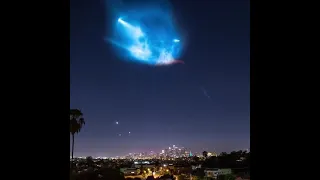 Incredible time lapse of SpaceX Falcon 9 taking off above Downtown Los Angeles