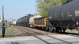 NS action Alburtis/Macungie Pa. GM leaders, K5LLA horns, locals, and monster trains. 4/23/21