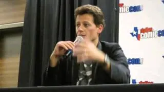 Ioan Gruffudd Q&A Interview Part 3 - Dallas Comic Con 2013 - Castle and Hornblower