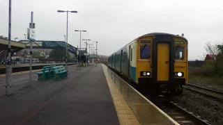 Arriva Trains Wales Sprinter - 150285 departs Barry / Y Barri with a four tone!