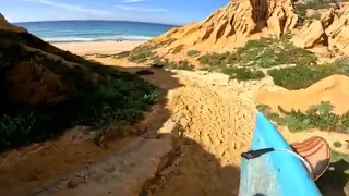 Surf numa das praias mais bonitas de Portugal 🇵🇹