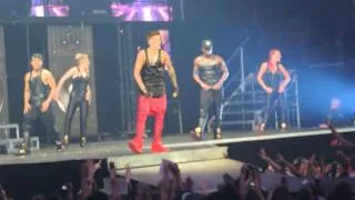 Chicago 7/9/13 Justin Bieber boyfriend & baby