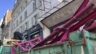 El icónico Moulin Rouge parisino pierde sus aspas, no hay ningún herido