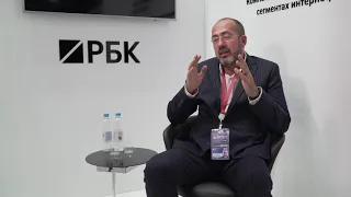 Александр Ларьяновский, управляющий партнер Skyeng