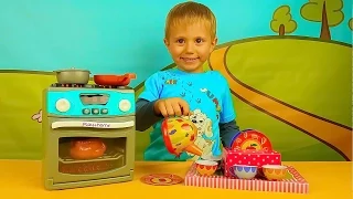 Видео для детей - Весёлая кухня с малышом Даником. Развивающее детское видео
