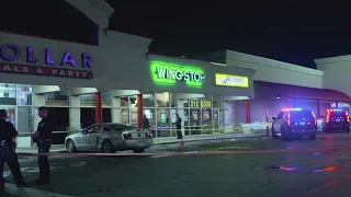 Person arrested after 1 person killed, 1 injured at Irving Wingstop, police say