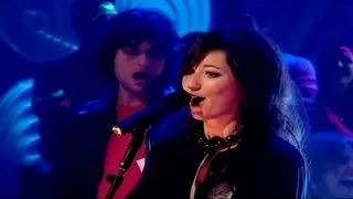 KT TUNSTALL-Suddenly I See -Top Of The Pops, UK(9/25/2005) HD1080/50FPS