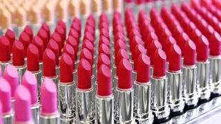 COMO se HACE el LÁPIZ LABIAL en la FÁBRICA💄| ASÍ se PRODUCEN 30.000 PINTALABIOS al día