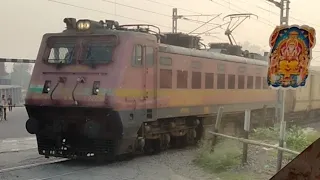 OMG! Train Applied Emergency Brake At Full Speed 😳😱 #indianrailways