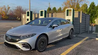 Charging my Mercedes-Benz EQS 580 for the first time with Electrify America